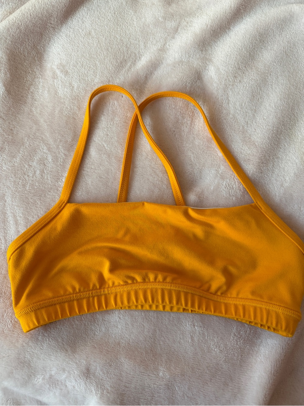 FLEO Chloe Style Sports Bra
